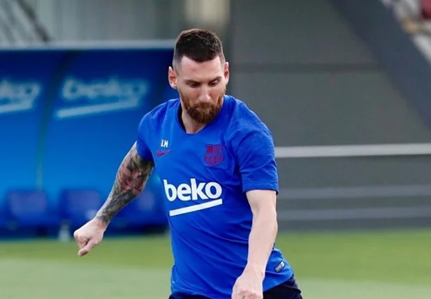 Messi é eleito melhor jogador do mundo pela sexta vez