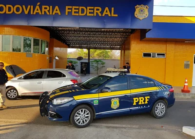 PRF prende homem e apreende veículo na BR 230 