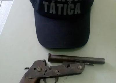Arma Garruncha com munição de uma calibre 38.