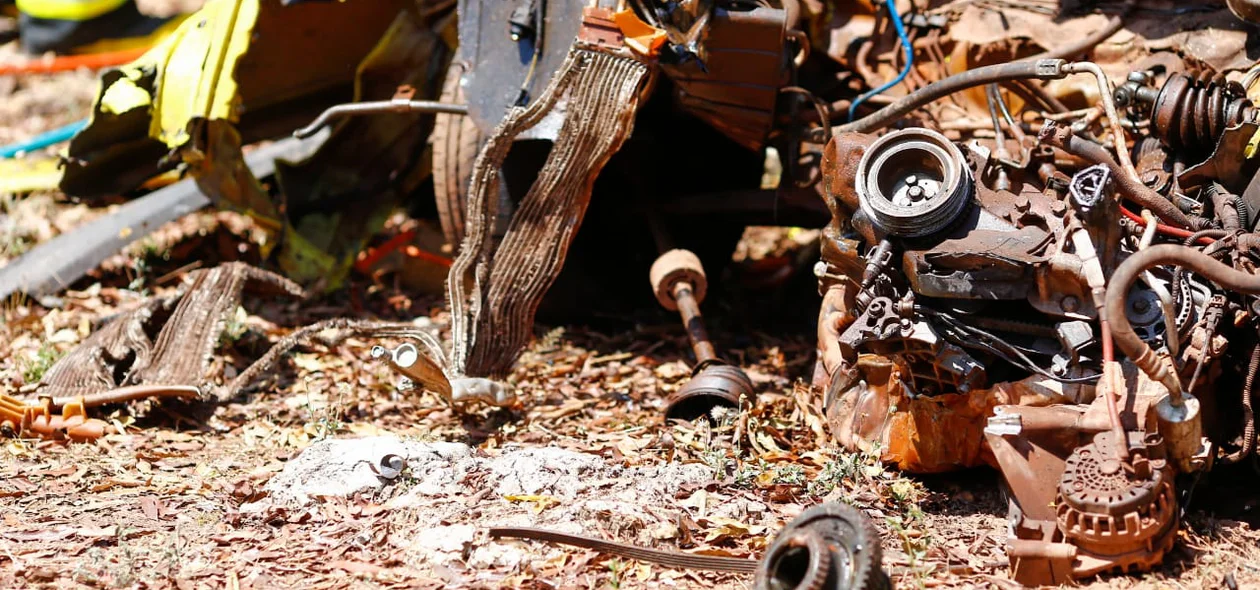 Objetos do carro após acidente