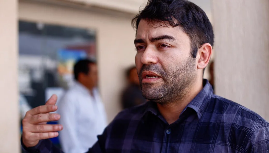 Edison Carvalho Neto, irmão de Vanessa Carvalho