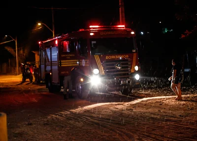 Corpo de Bombeiros no local 