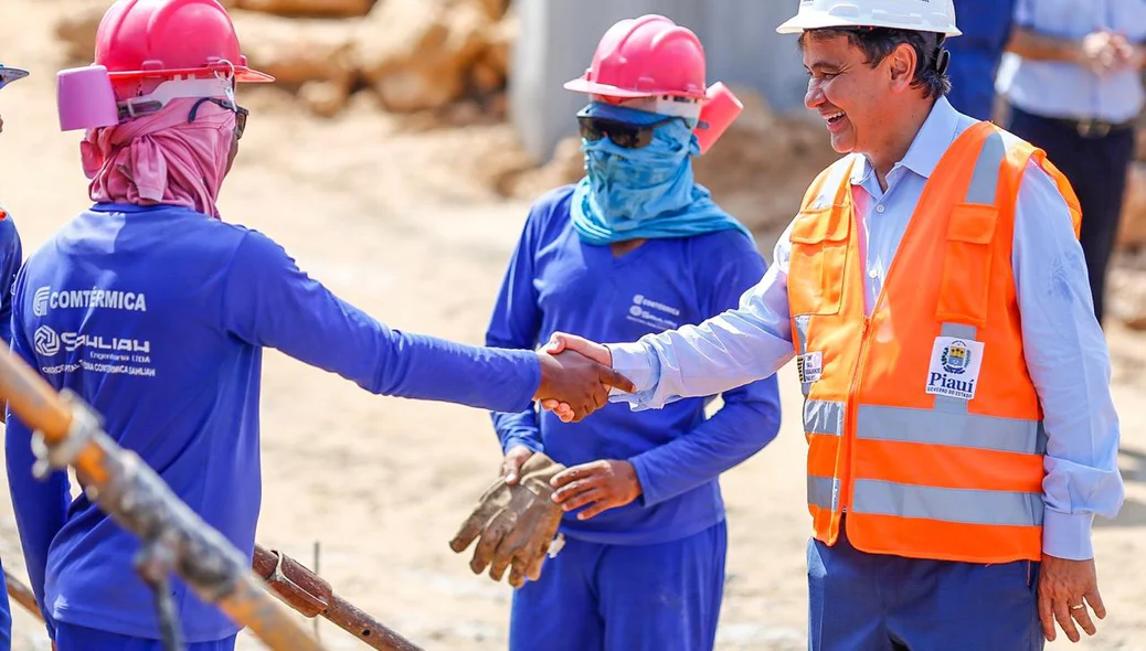 Autoridades do Governo realizam visita a obra da nova maternidade de Teresina 