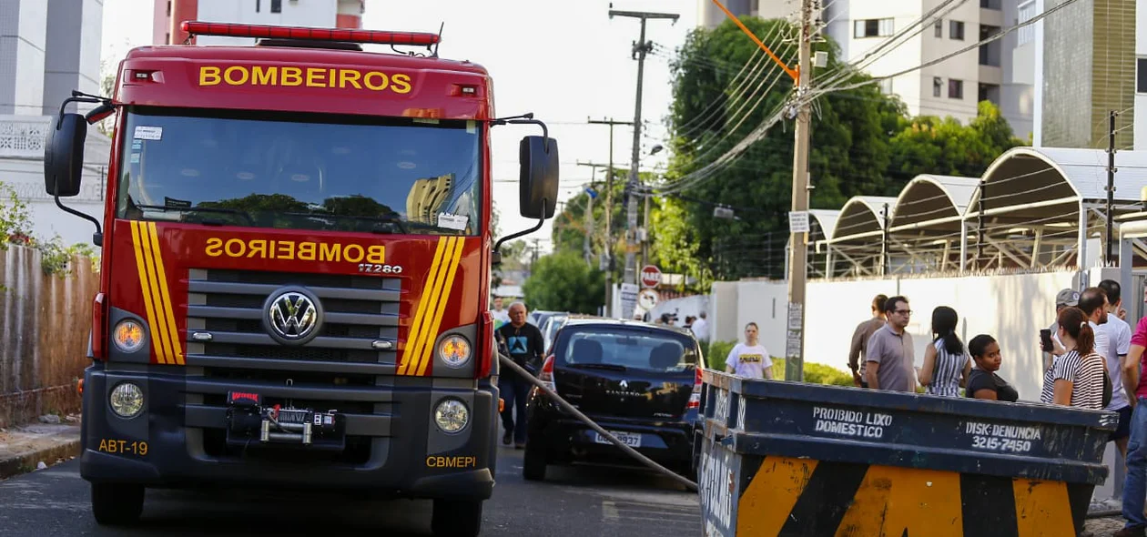 Carro do Corpo de Bombeiros