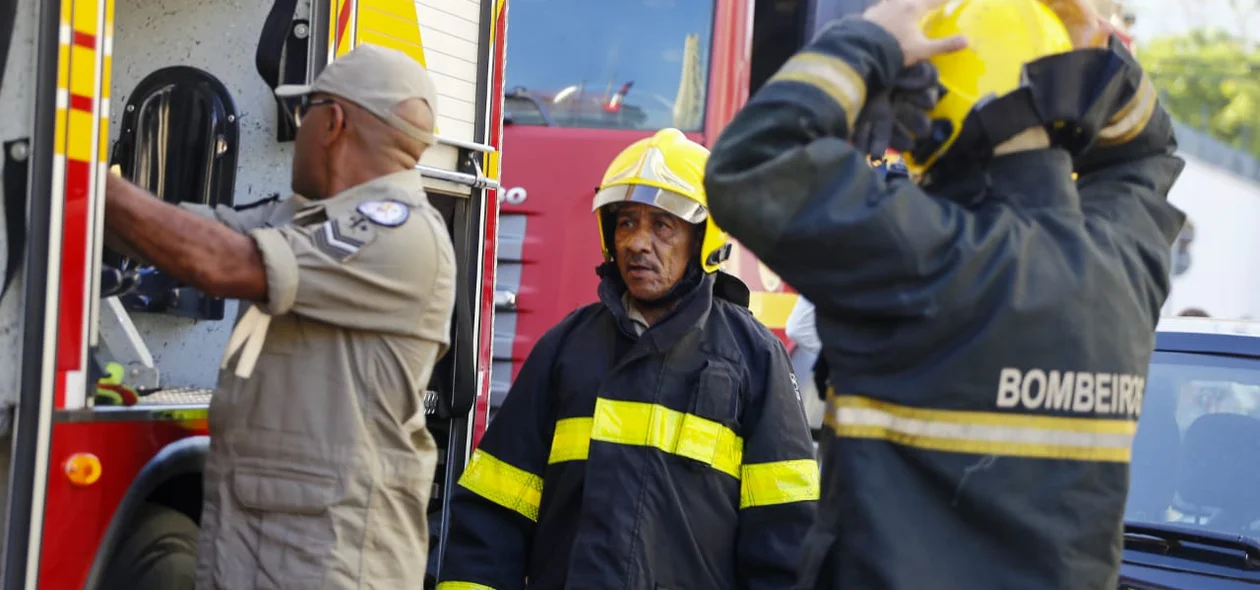 Equipe do Corpo de Bombeiros 