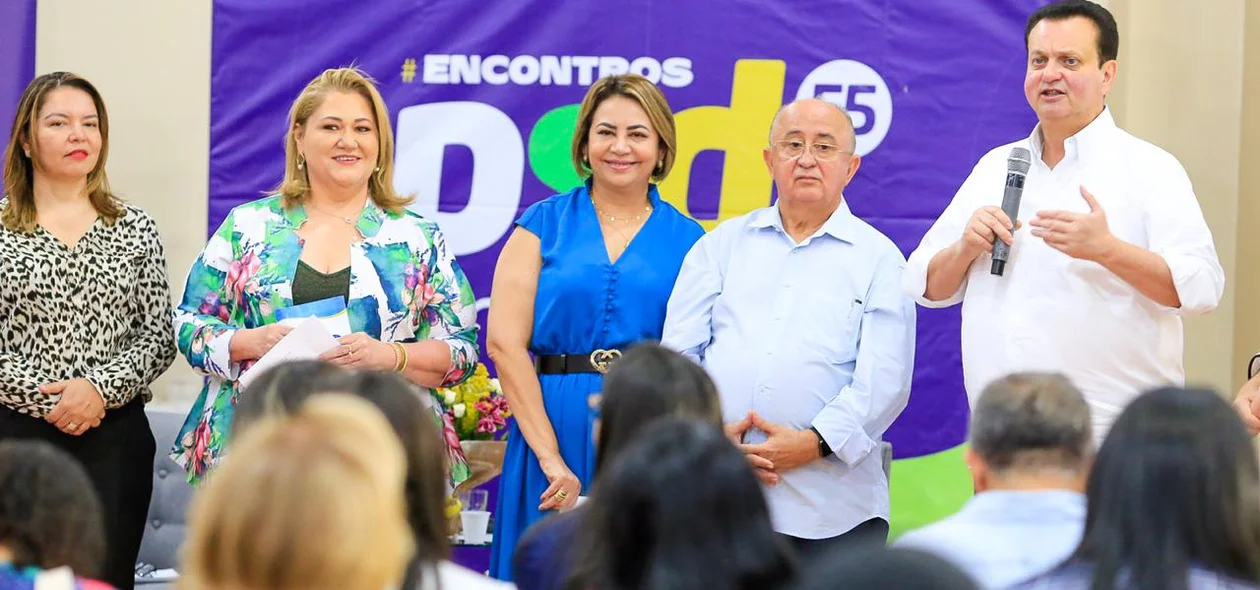 PSD de Júlio César filia 7 prefeitos durante evento em Teresina