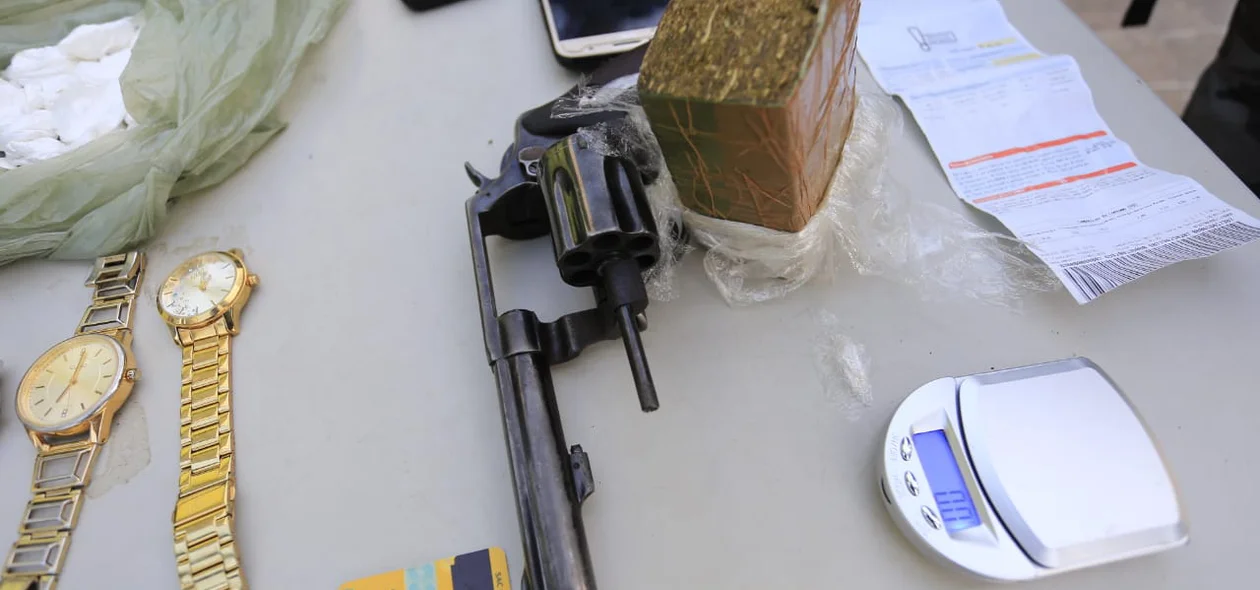 Arma apreendida pela polícia 