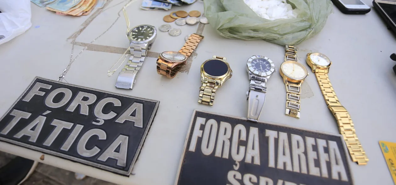 Relógios encontrados pela Força Tarefa