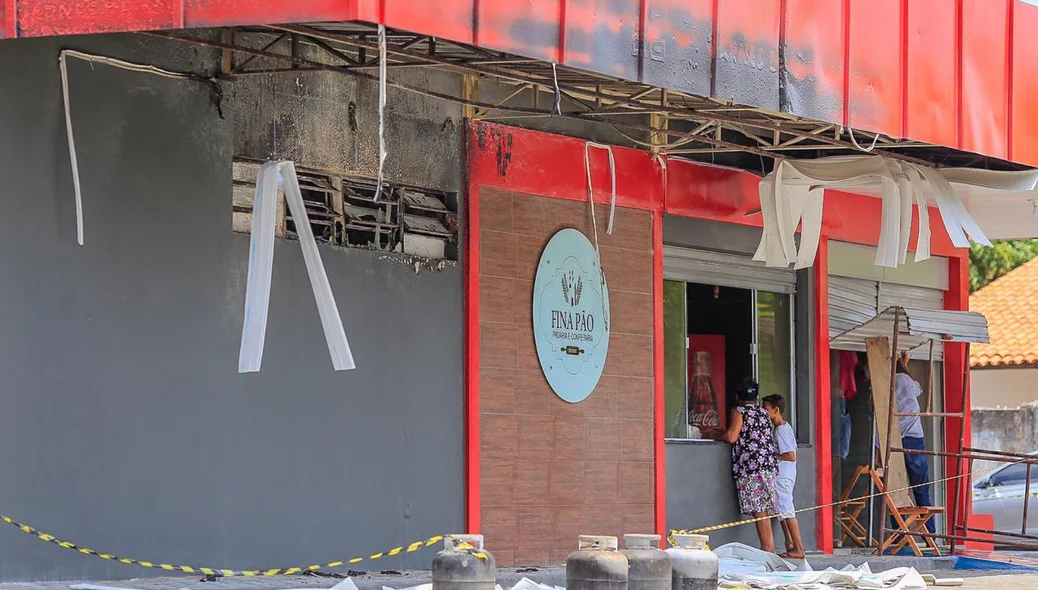 Incêndio atinge padaria na zona leste de Teresina