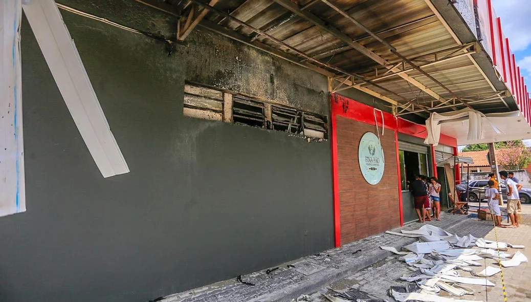 Padaria Fina Pão seria inaugurada hoje