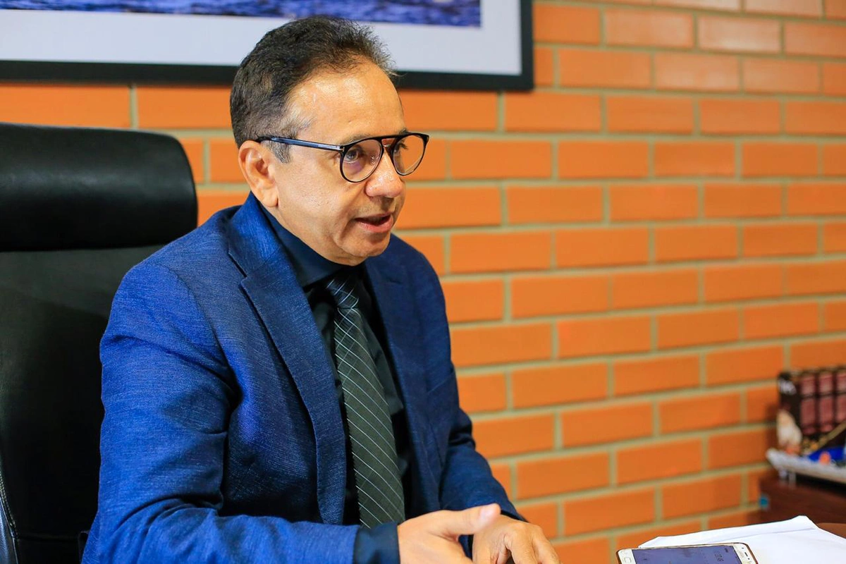 Dr. Hélio