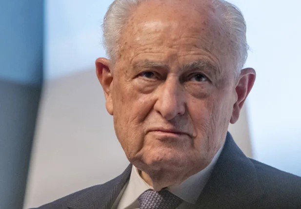 Lázaro de Mello Brandão