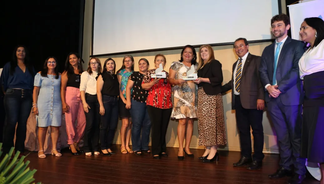 Altos recebe prêmio da Undime-PI pelo desenvolvimento da Educação municipal 