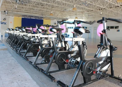 Equipamentos da nova academia do Sesc 