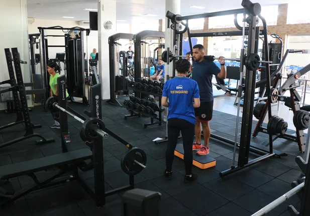 Equipamentos da nova academia do Sesc 