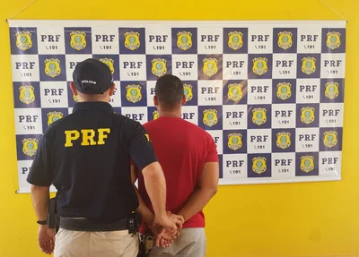 Homem preso pela PRF em Picos