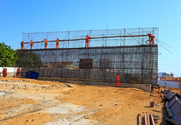 Obras do viaduto do mercado do peixe 