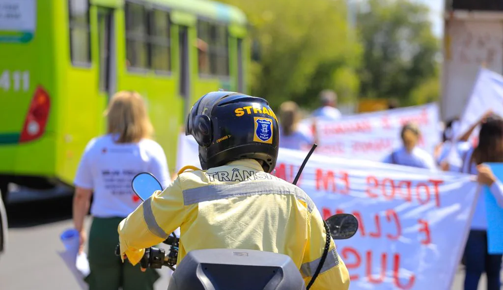 Strans controlou o trânsito durante a manifestação