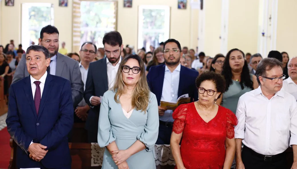 Autoridades presentes