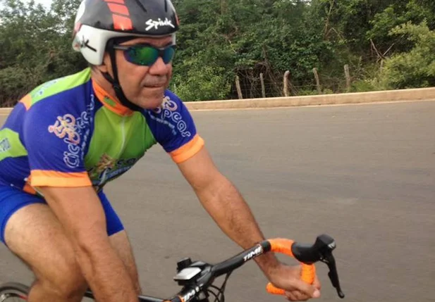 Ciclista Cássio Alves de Almeida