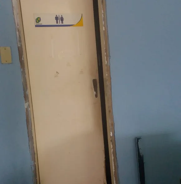 Porta do banheiro