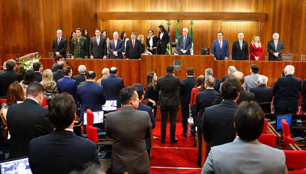 Alepi faz sessão solene em homenagem aos 30 anos da Constituição Estadual