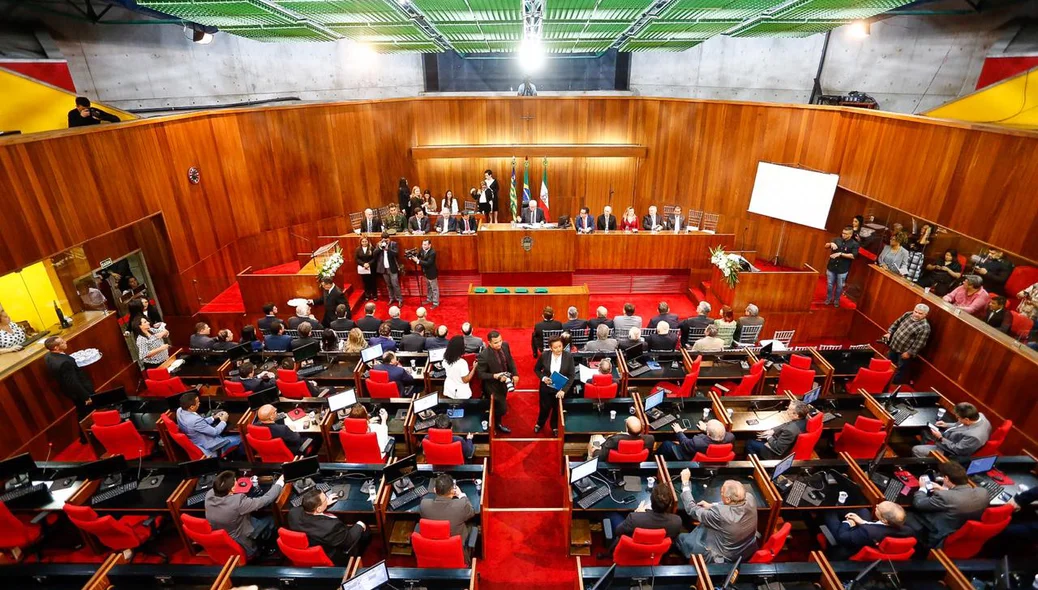 Plenário da Alepi