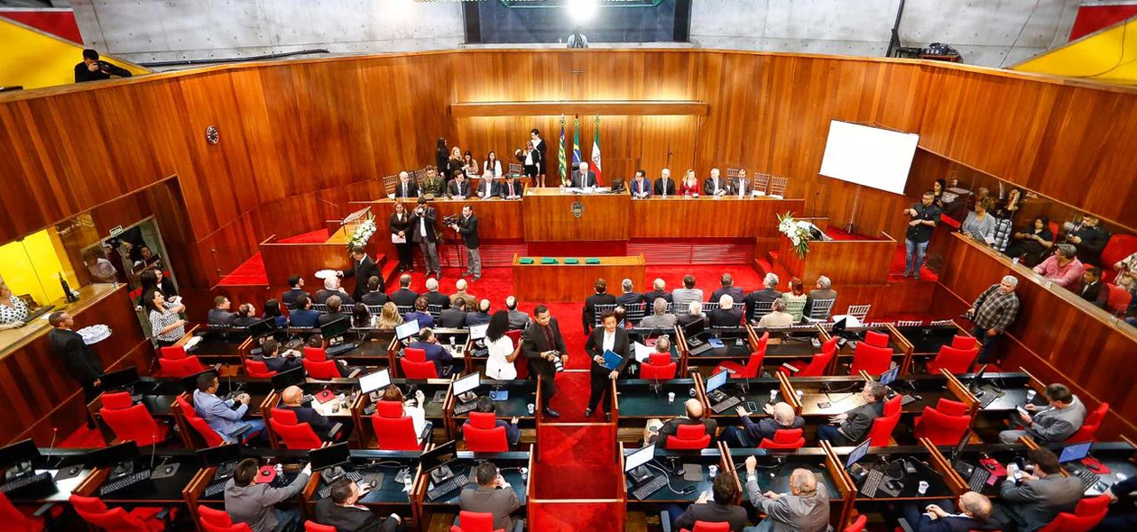 Plenário da Alepi