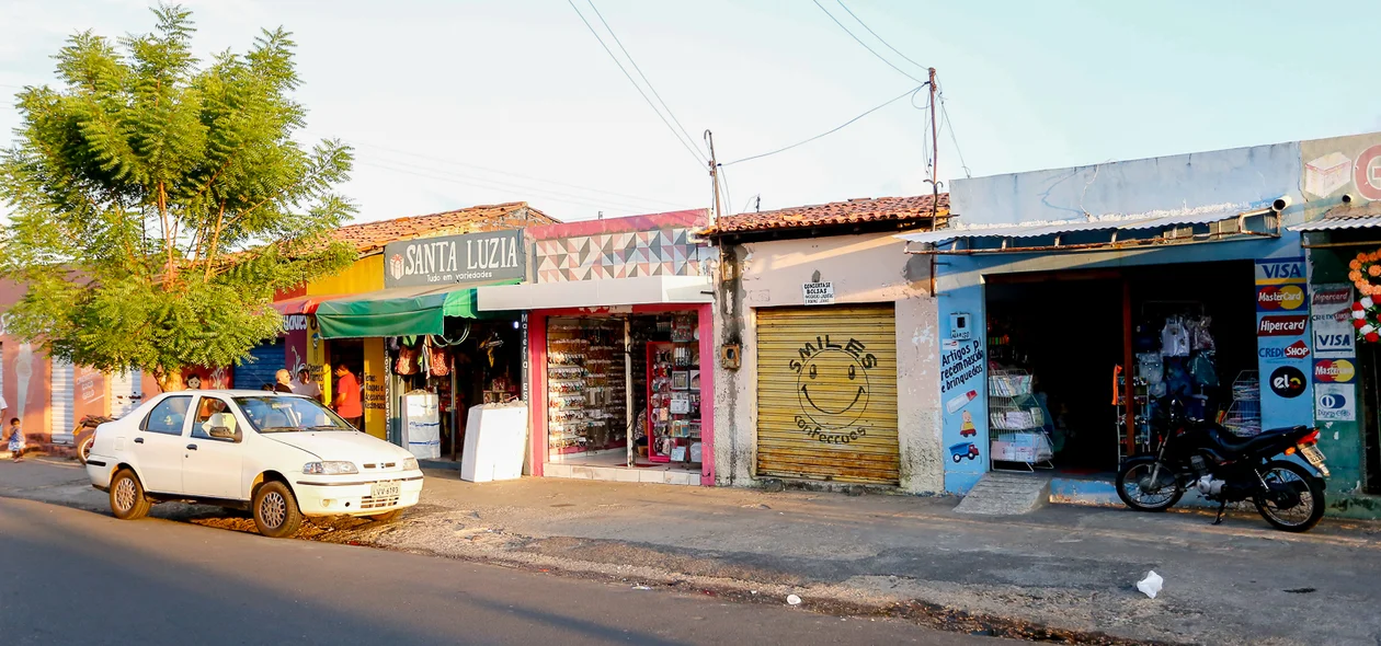 Lojas da rua Rua Jornalista Livio Lopes