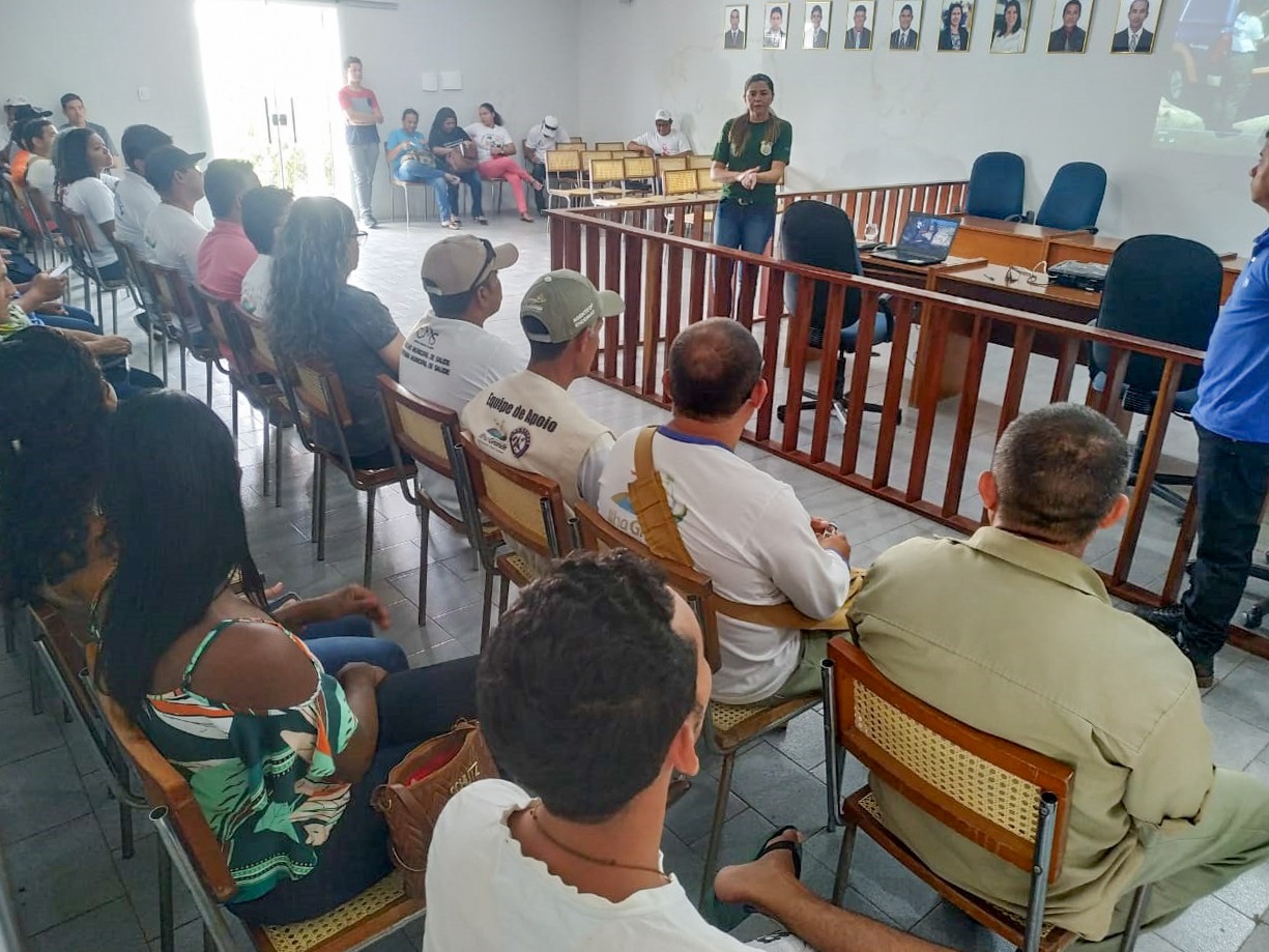 Semar realiza a capacitação de 40 pessoas para a retirada das manchas de óleo