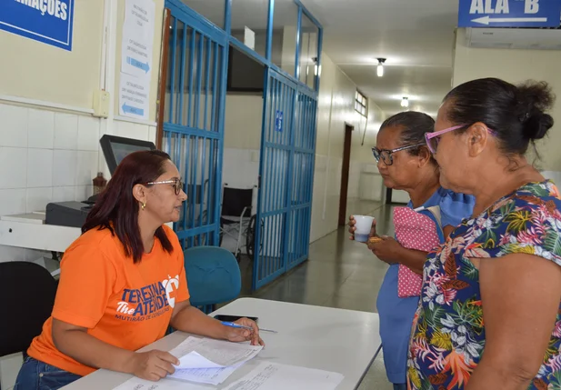 Mutirão de consultas no Lineu Araújo
