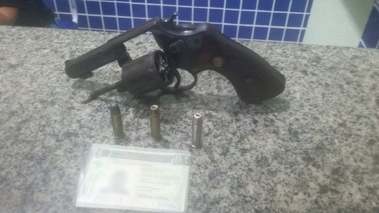 Arma apreendida com empresário em Parnaíba