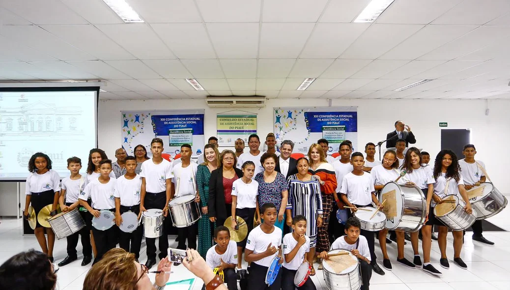 Alunos participam de atividades culturais