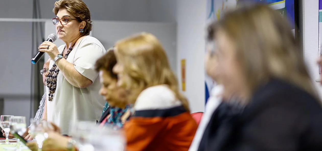 Márcia Lopes no Congresso Estadual de Assistência Social