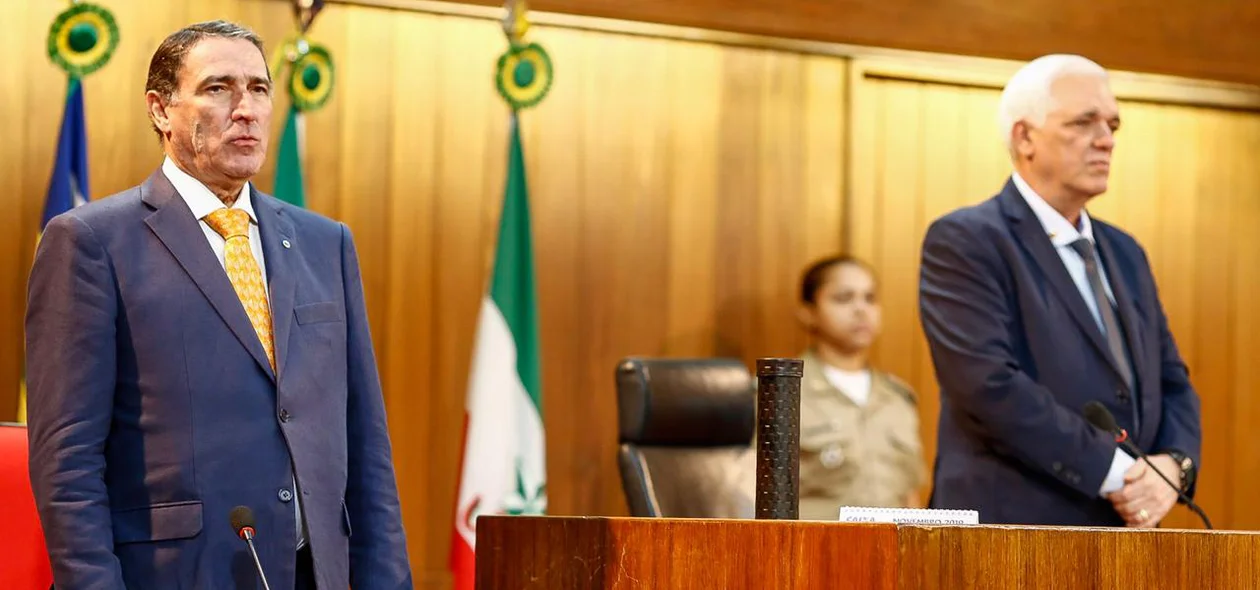 Ministro do STJ Paulo Dias de Moura Ribeiro recebe título de cidadania piauiense