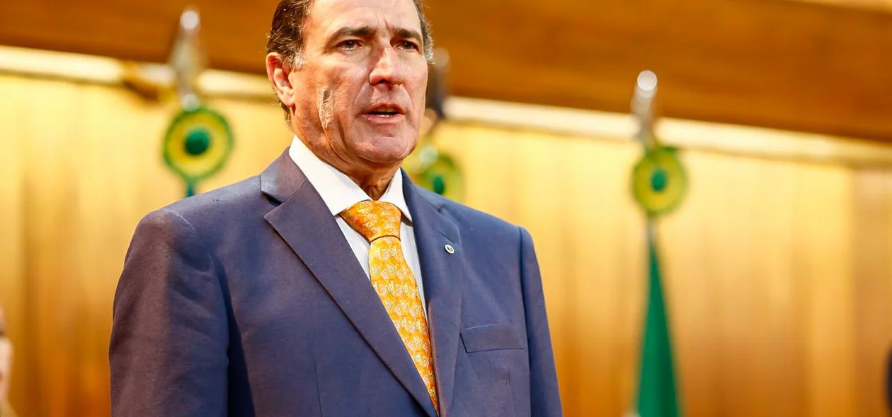 Ministro Paulo Dias de Moura Ribeiro em evento na Alepi