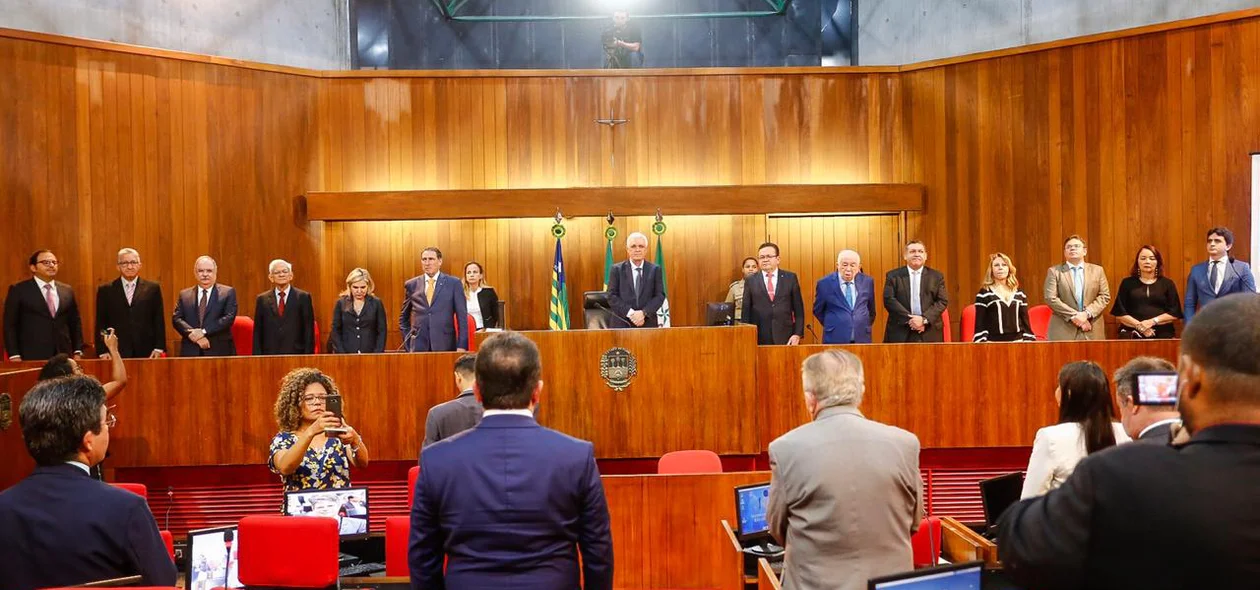 Solenidade de entrega do título de cidadã piauiense ao ministro Paulo Dias