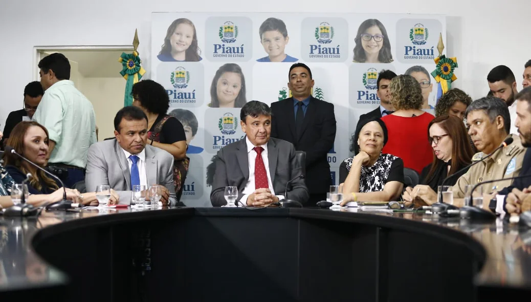 A prioridade para as habitações será para os PMs