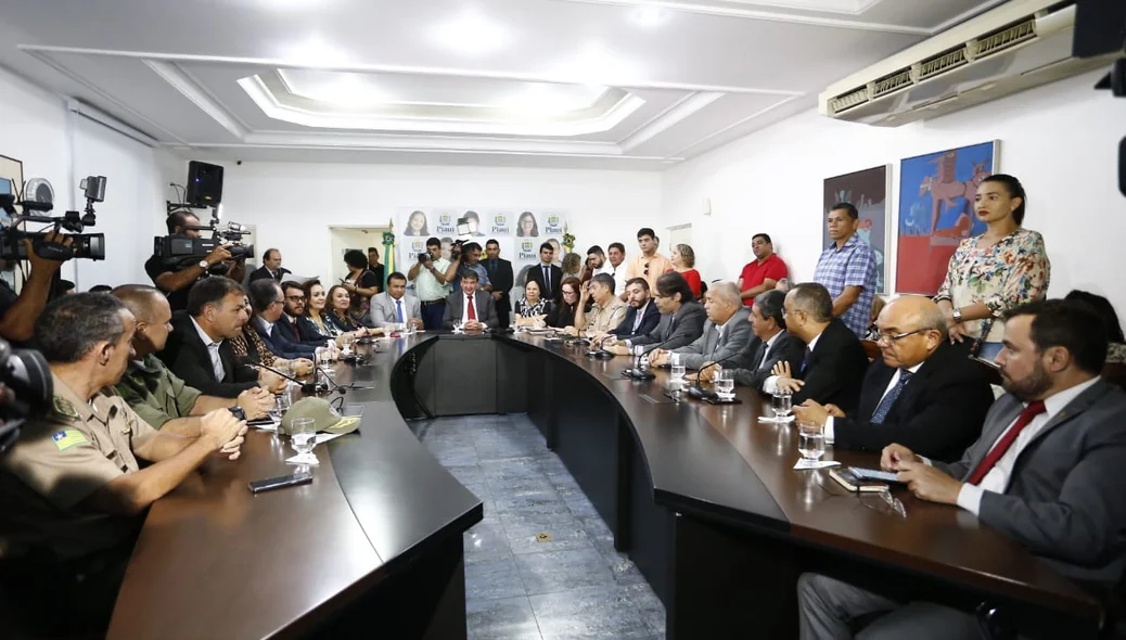 O evento aconteceu no Palácio de Karnak