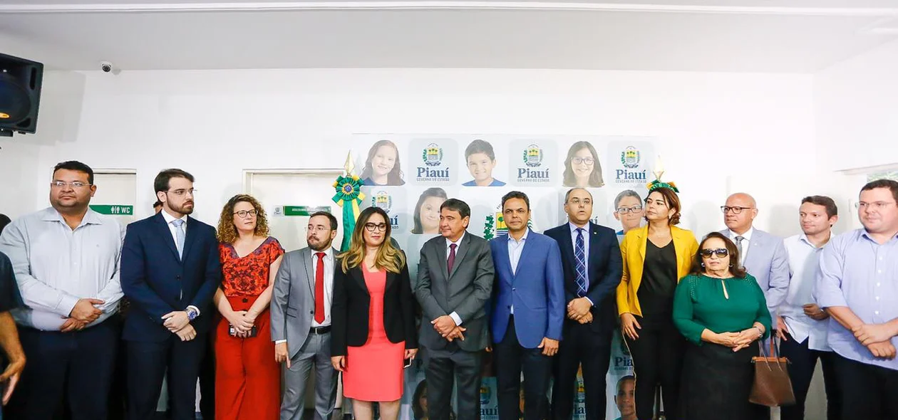 Presentes na solenidade de lançamento do Festival da Uva no Palácio de Karnak