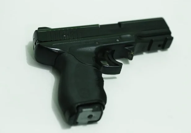Simulacro de arma de fogo