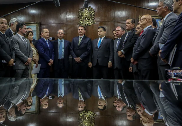 Bolsonaro entrega primeira parte de novo pacote de reformas ao Congresso Nacional