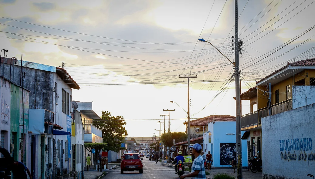 Rua Jornalista Lívio Lopes na zona sudeste de Teresina 