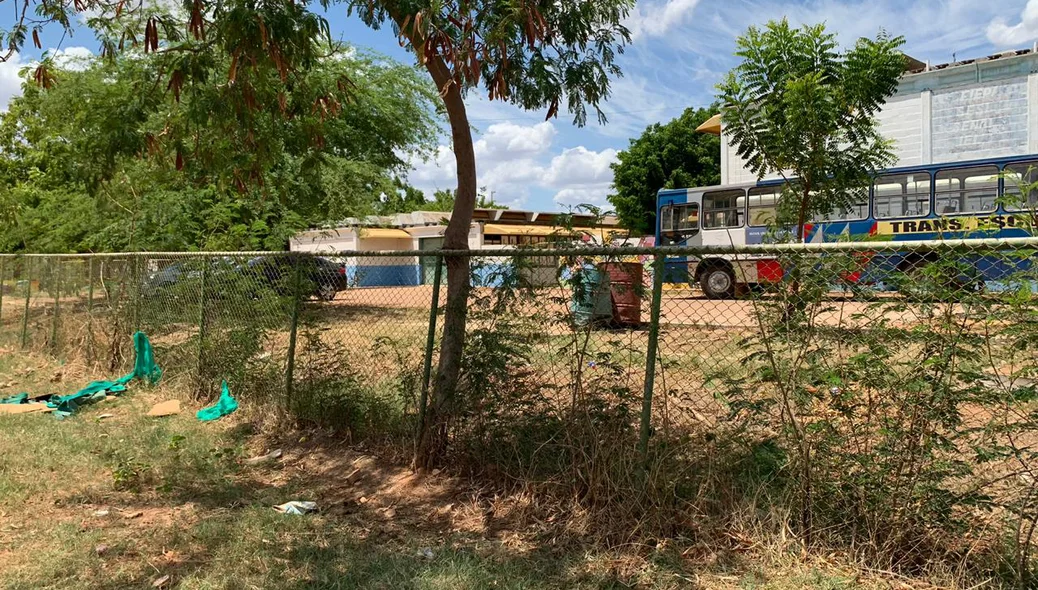 Moradores denunciaram situação de abandono