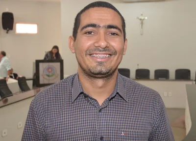 Armínio Carvalho sai do Meio Ambiente e vai para Governo