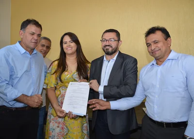 Sara Carvalho recebe a portaria