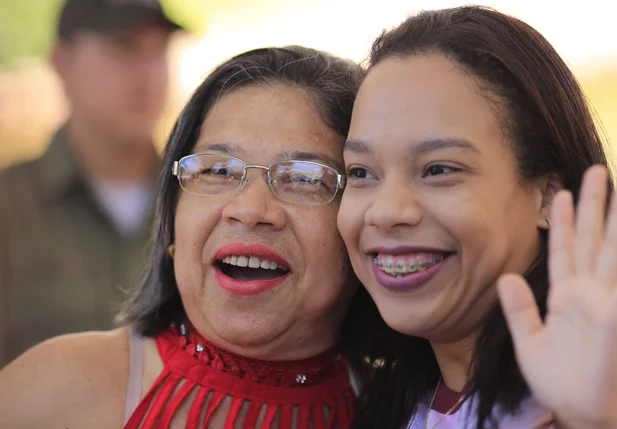 Mãe e filha que vão fazer o Enem juntas