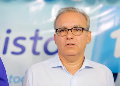 Prefeito Firmino Filho durante evento de filiação do Progressistas
