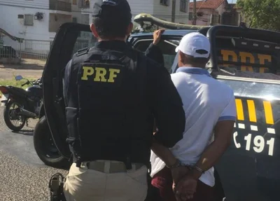 O homem foi preso na BR 343 em Teresina