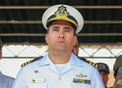 Capitão Dante da capitania dos portos